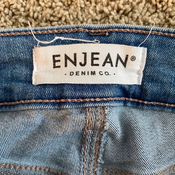 Jeans - Picture 4 of 5